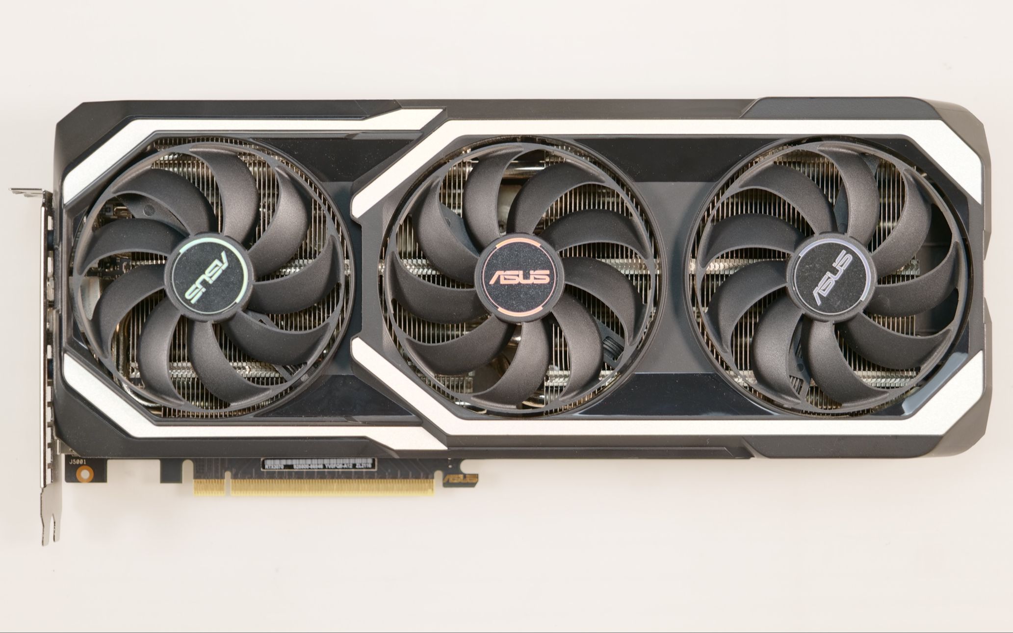 华硕rtx3070巨齿鲨显卡温度不高还改水冷