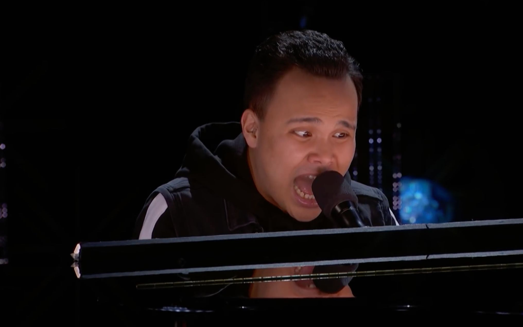 【2019美国达人秀冠军争霸赛】老天为你关上了一扇门,你就自己打开一