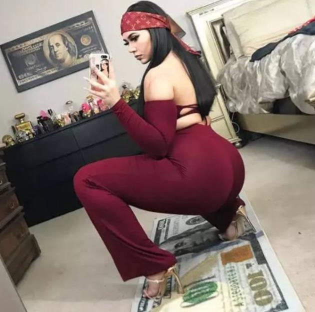 150斤也能当女模特这位希腊女生告诉你什么叫粗腿的性感