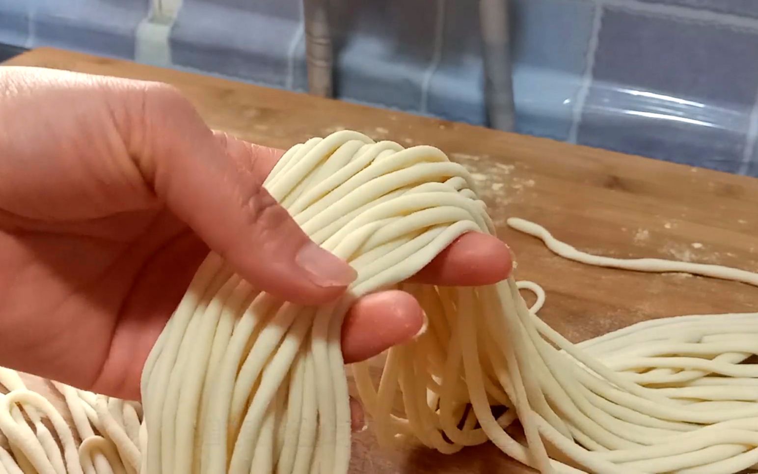 手工搓搓面的做法(手工搓搓面的做法图片)