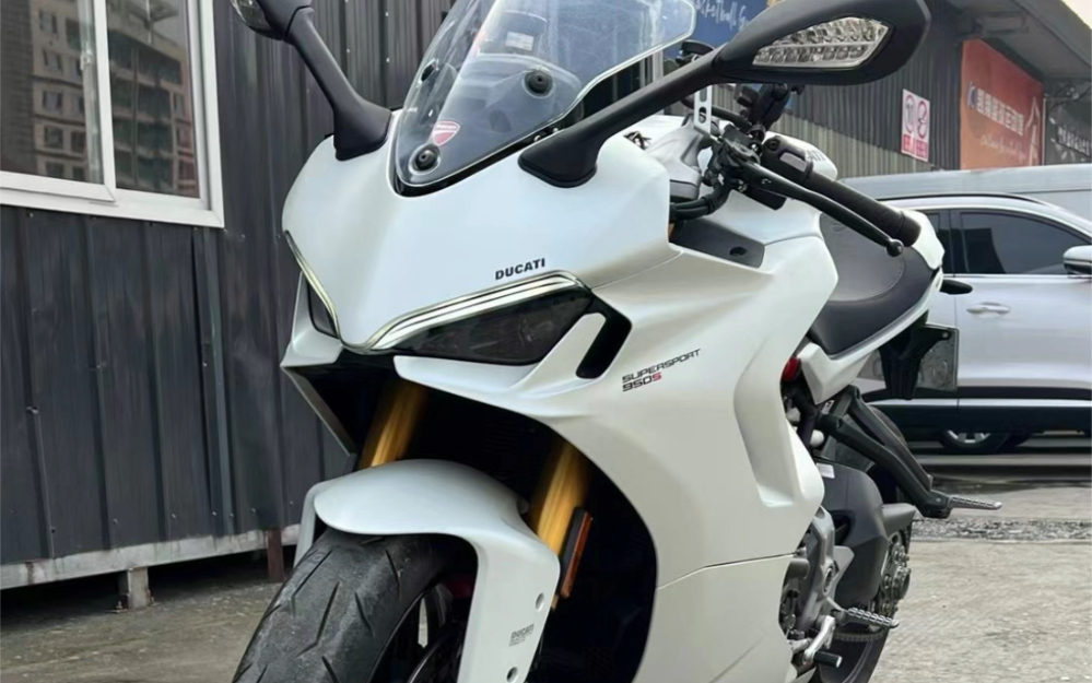 杜卡迪领速950s,急出