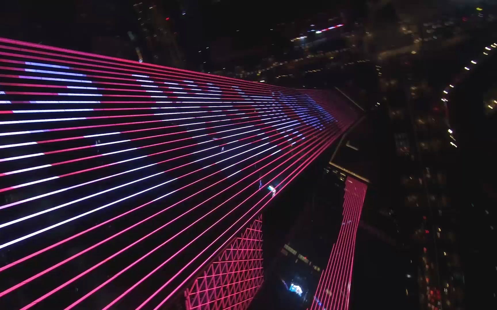 点亮红色地标(河西金鹰)