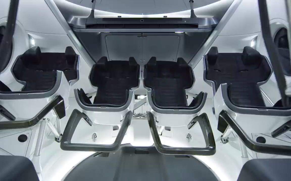 spacex——龙飞船内饰