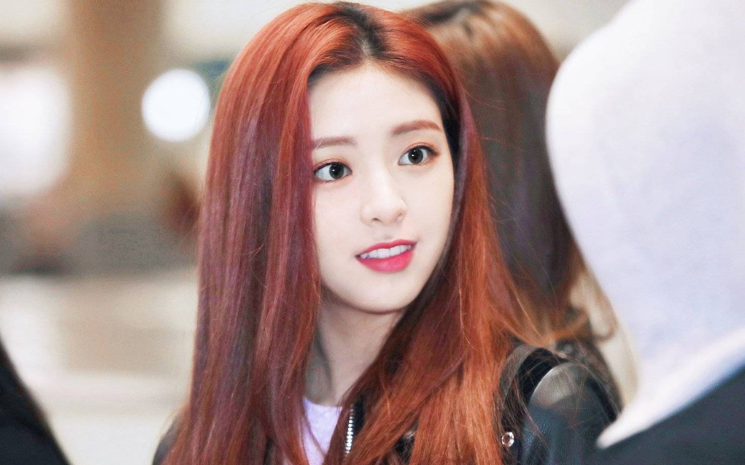 【itzy】yuna申有娜13支百万直拍合集(官方/饭拍)_哔哩哔哩_bilibili