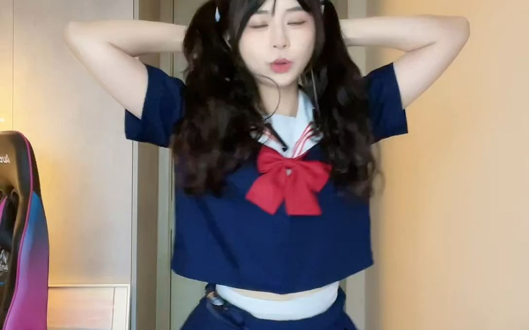 腰丝小姐姐