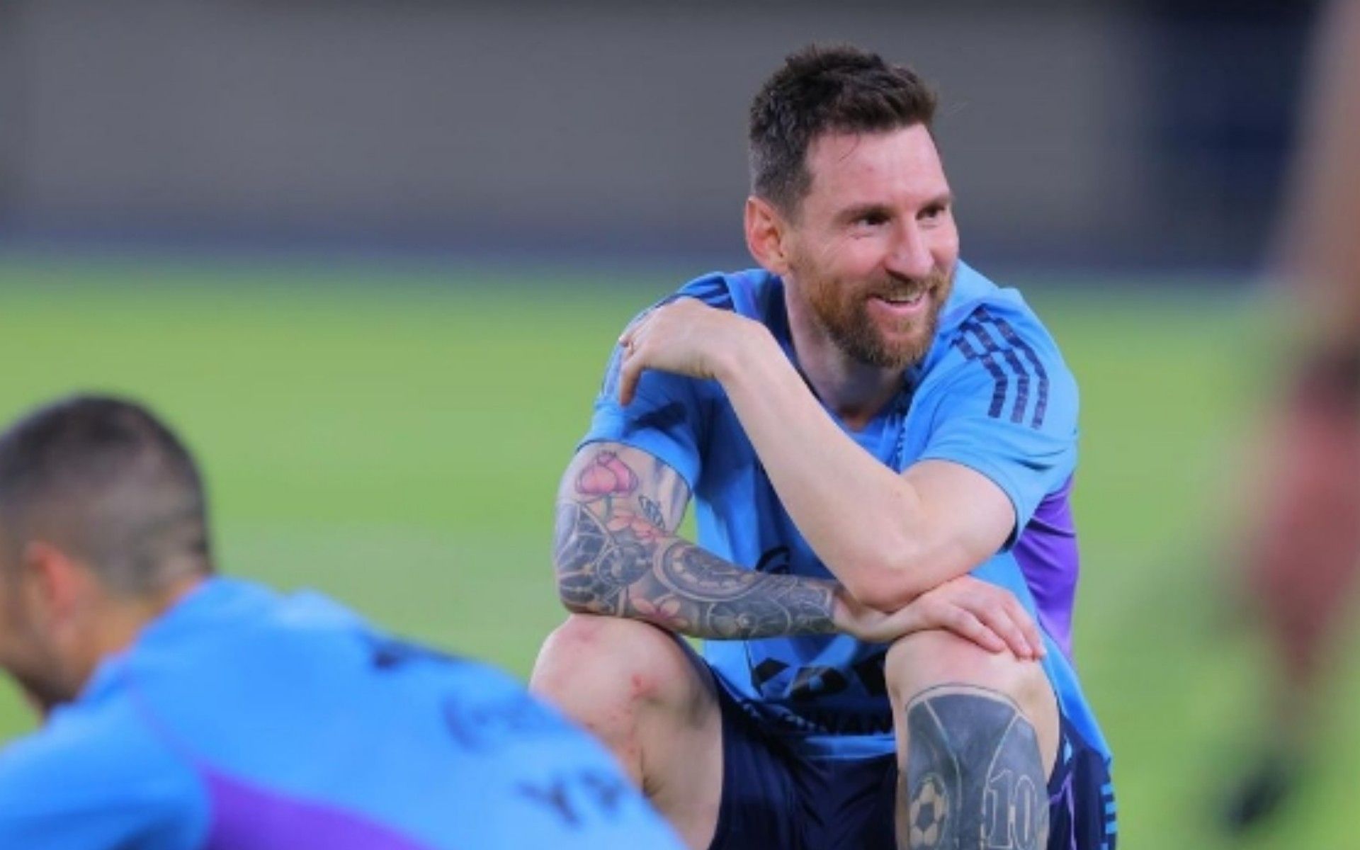 官宣!梅西直播见面会正式敲定,中国行仅此一次,中国球迷有福了