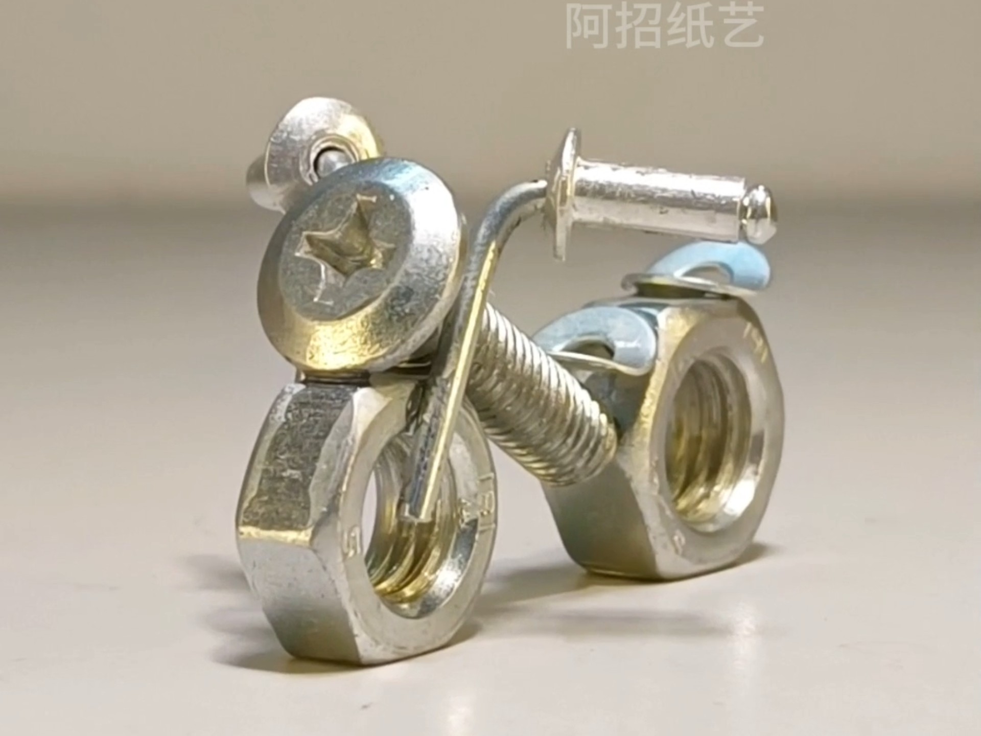 变废为宝diy创意摩托车