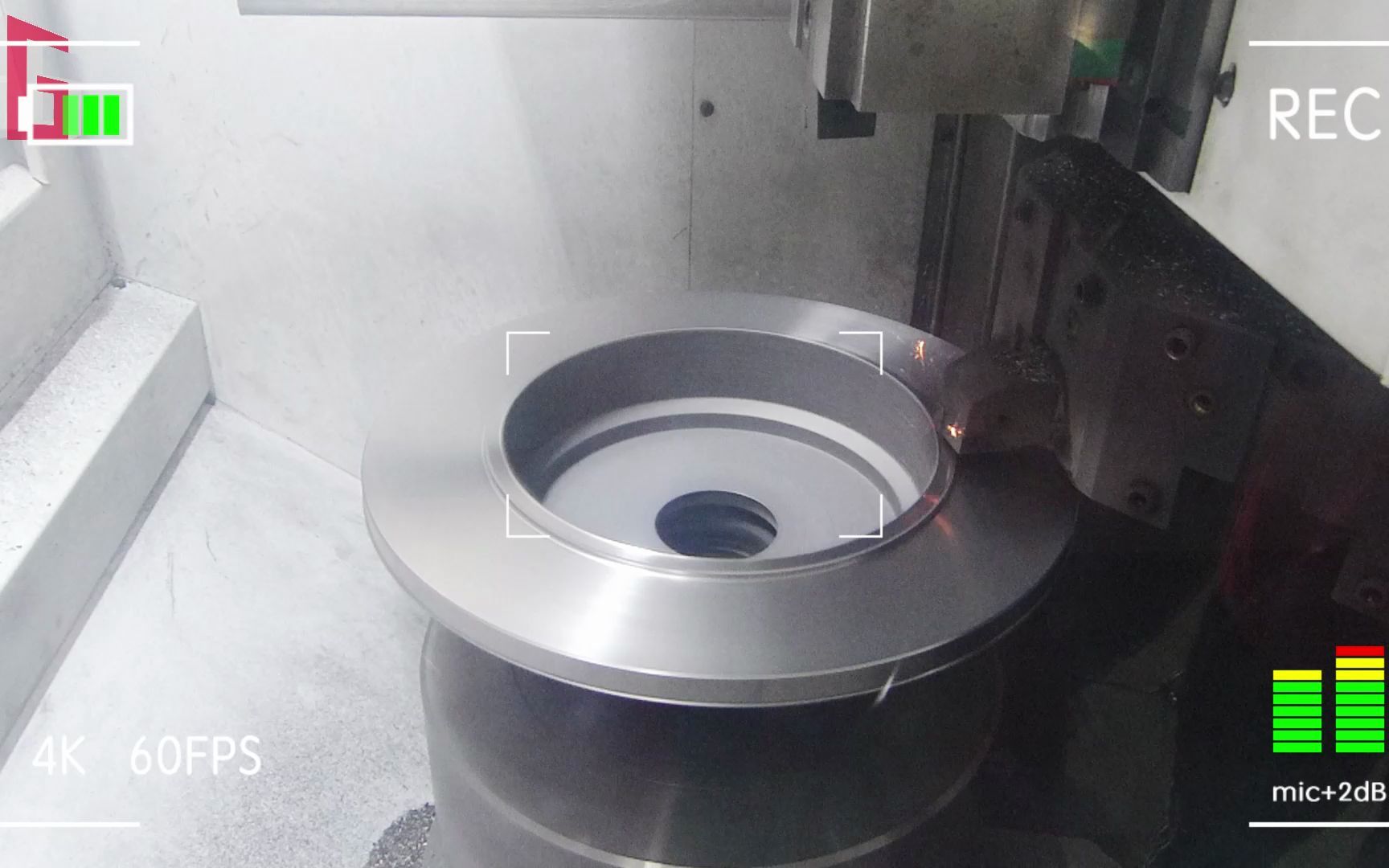 [图]LYV-500 CNC single-column brake disc vertical lathe machining case video