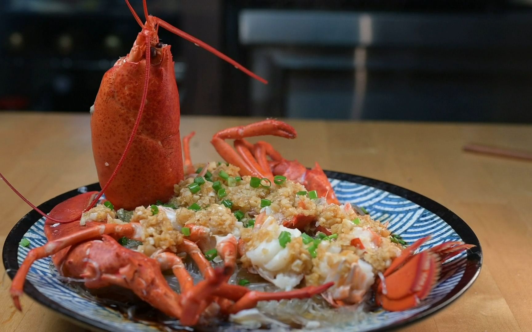 年夜饭大菜 之 蒜蓉粉丝蒸龙虾