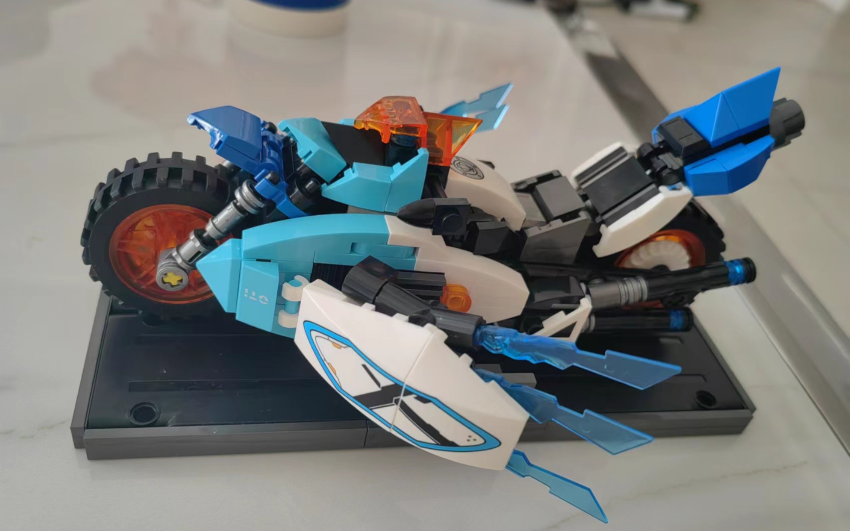 理之律者摩托车40 00 40