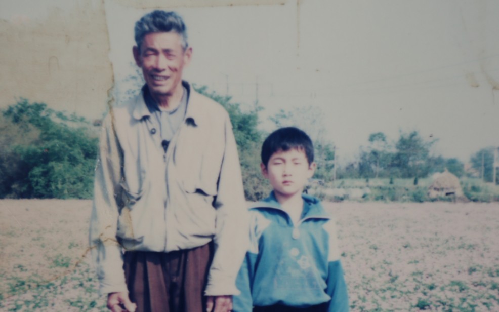 他遵照爷爷嘱托,用心守护张龙们. —— 野生扬子鳄张龙守护者 护鳄世家哔哩哔哩bilibili