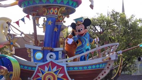 东京迪士尼35周年游行完整版tdl Happiest Celebration 哔哩哔哩