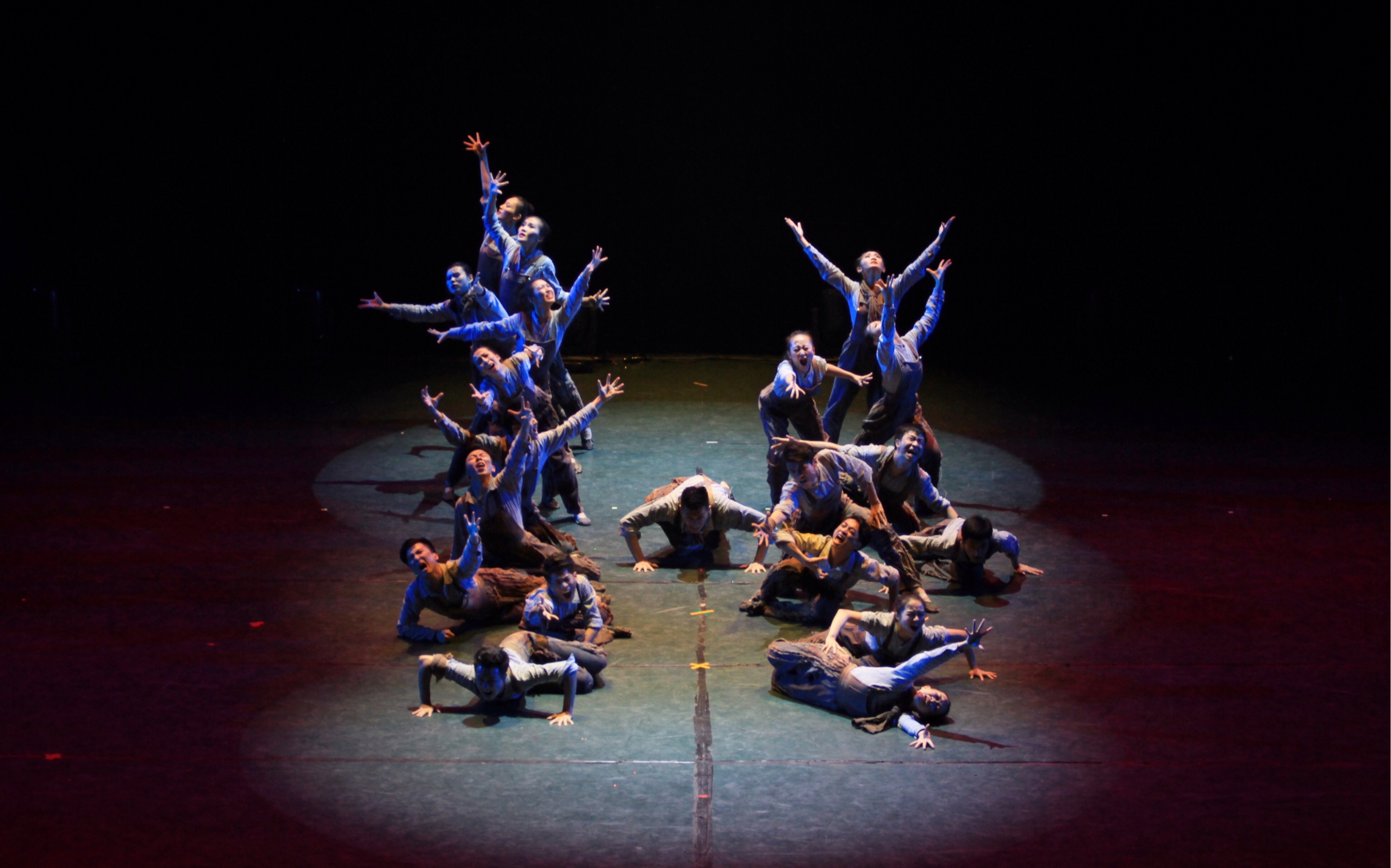 现代舞群舞《求索》_哔哩哔哩_bilibili