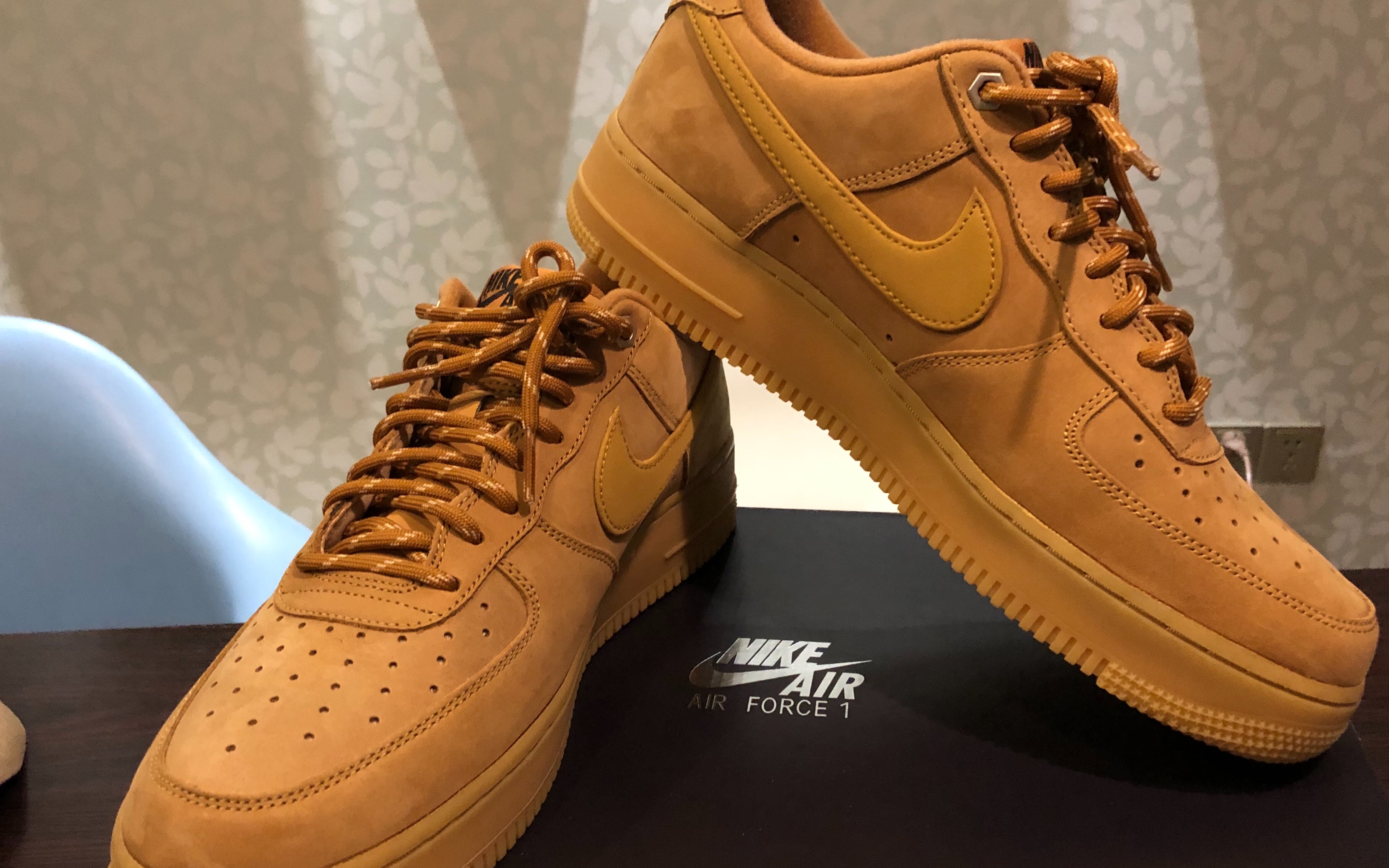 双十一购入耐克air force空军一号小麦色低帮板鞋实物分享,供大家