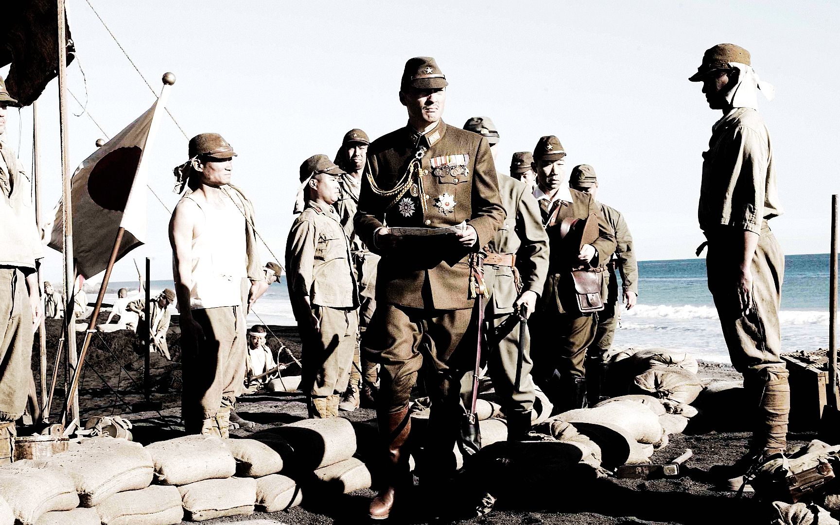 11万美国鬼子对决2.3万小日本,折钵山上惨烈的决战!