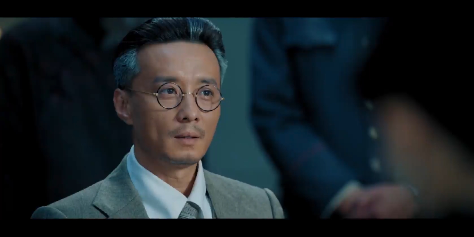 电视剧《风声》——顾上尉vs金教授