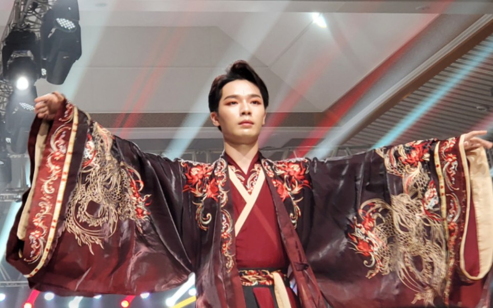 【李岱昆】翩翩公子温润如玉 蝎王李岱昆汉服首秀