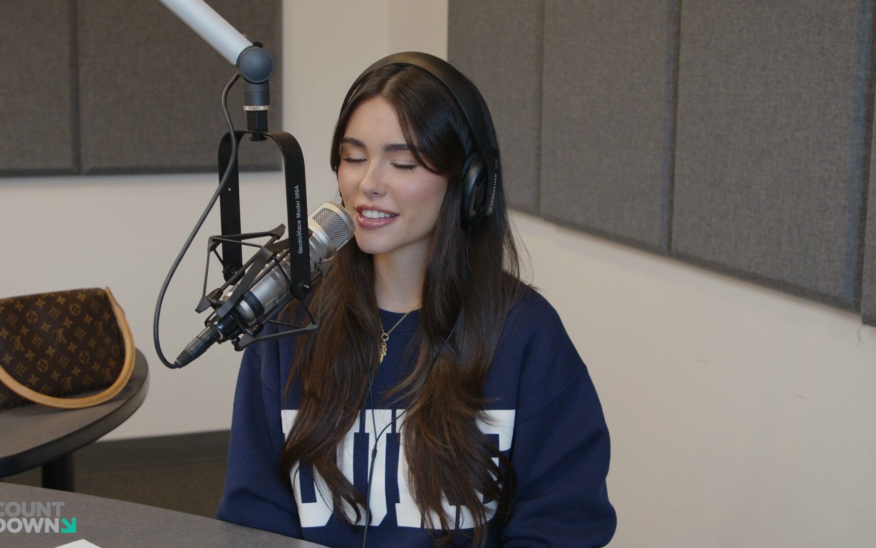 【madison beer】啤酒妹谈新歌《home to another one》,纹身,即将