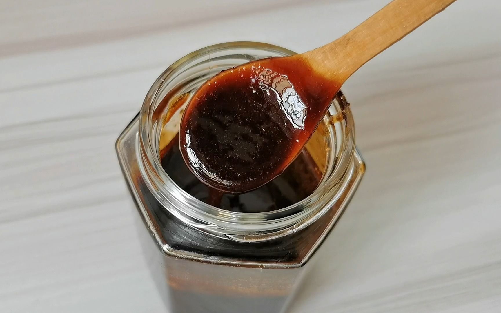 川贝秋梨膏做法,不加一颗糖,浓缩就是精华,梨膏甜似蜜