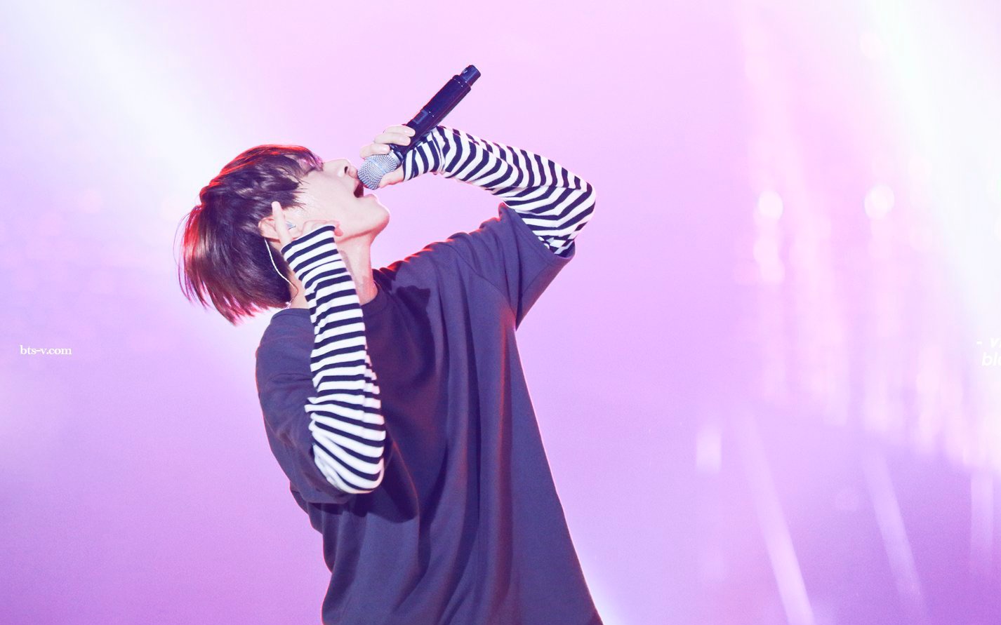 【防弹少年团】【v金泰亨】vivid black 饭拍合集(持续更新)