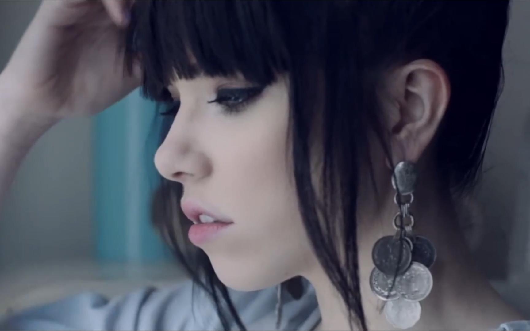 carly rae jepsen-tonight im getting over you