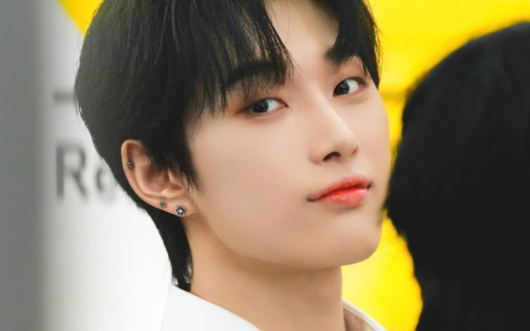 金宰汉 不看后悔呦