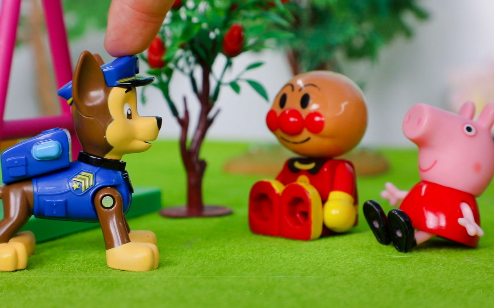 呱呱小镇玩具王国 小镇里的长毛怪物真可怕 汪汪队出动调查