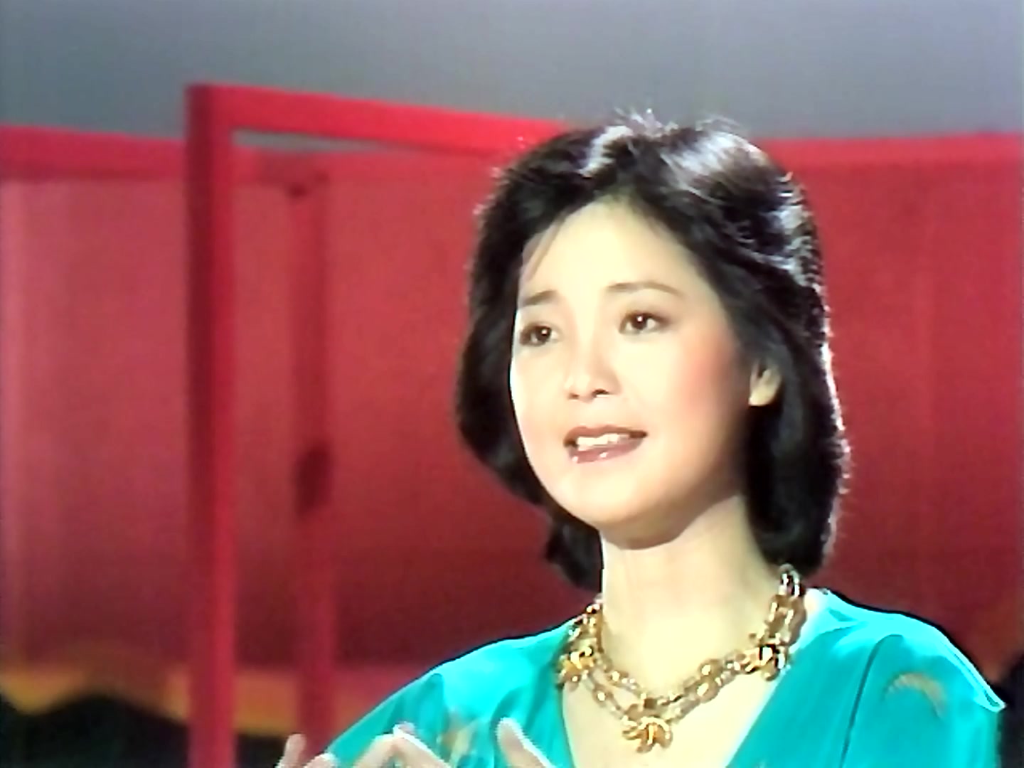 《水上人》 演唱:邓丽君