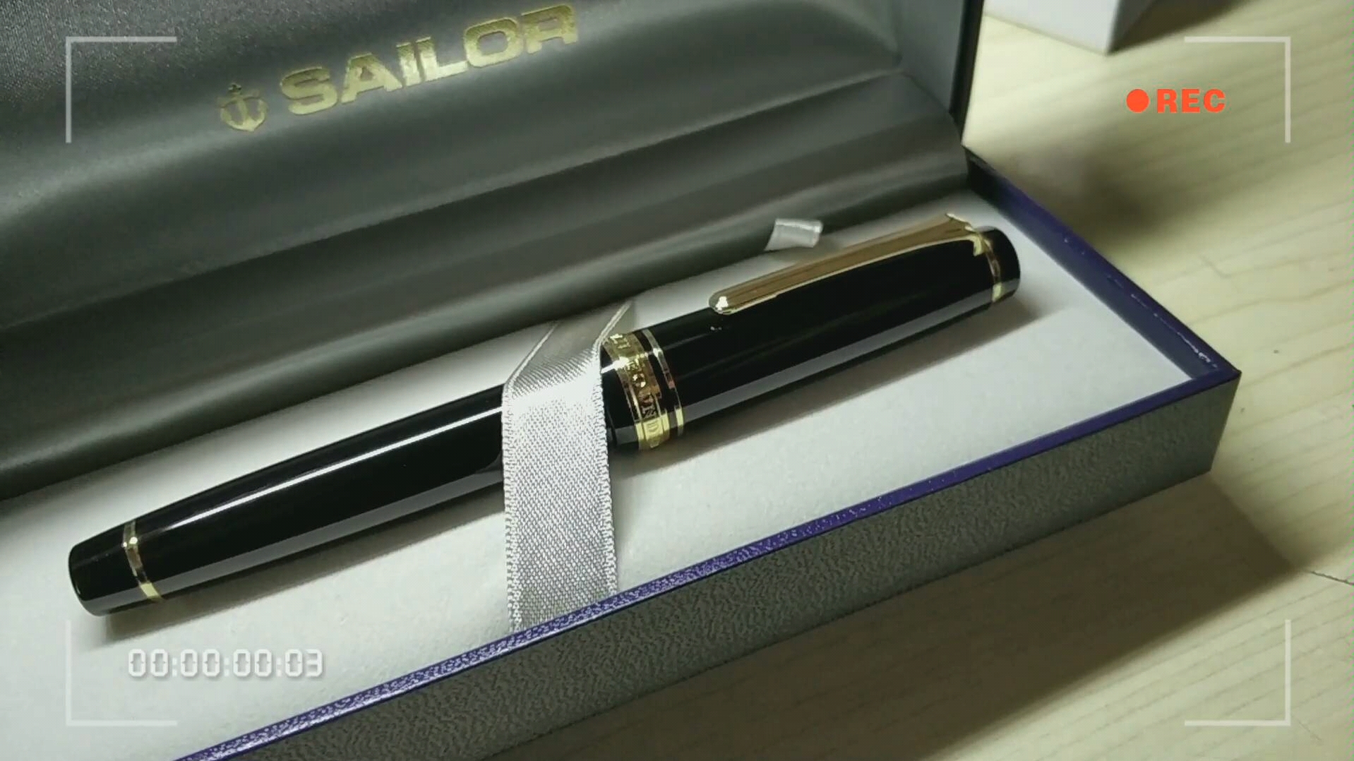 写乐平顶天冠大型21k金尖钢笔入手了