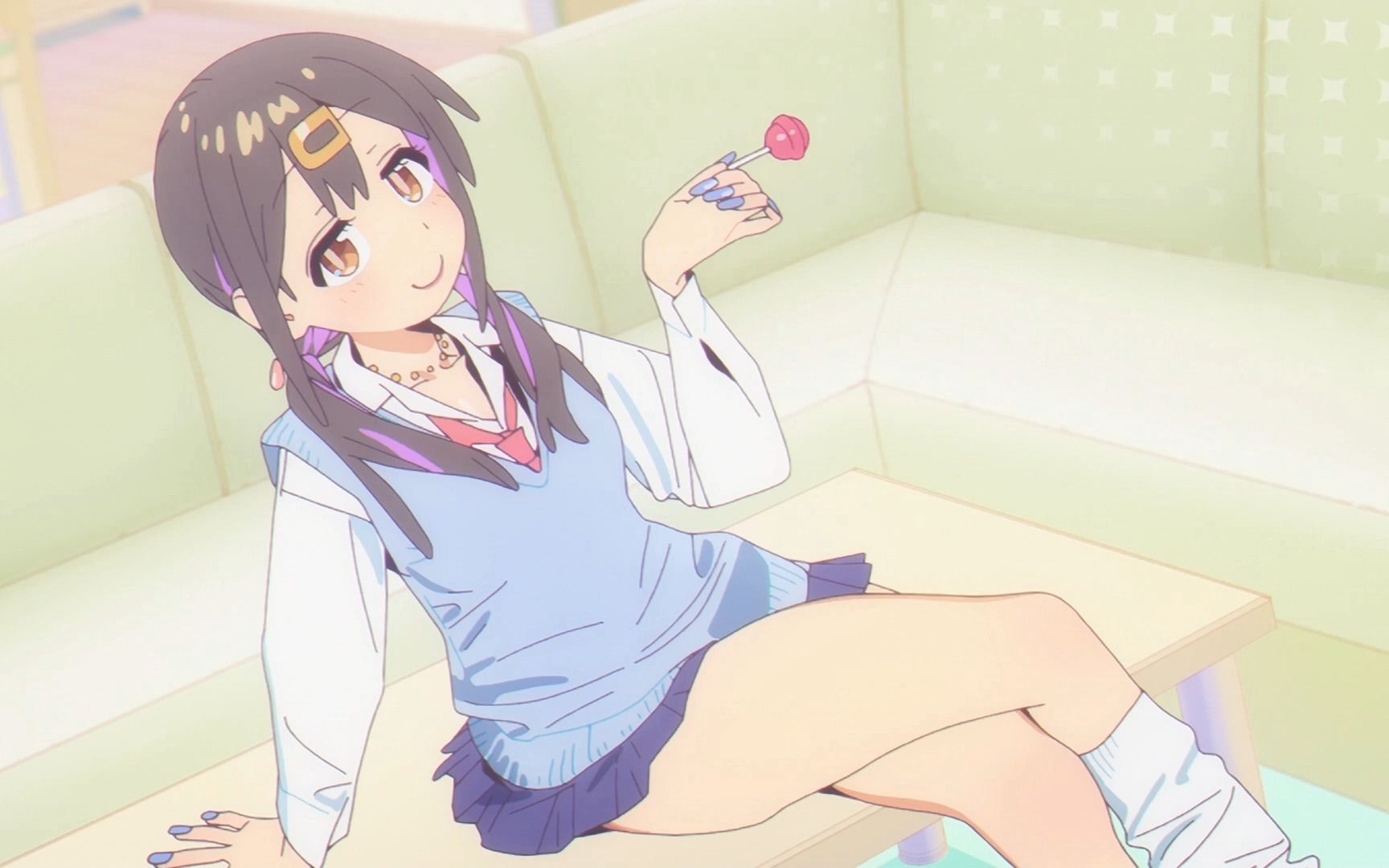 美波里辣辣装扮,真寻绷不住啦