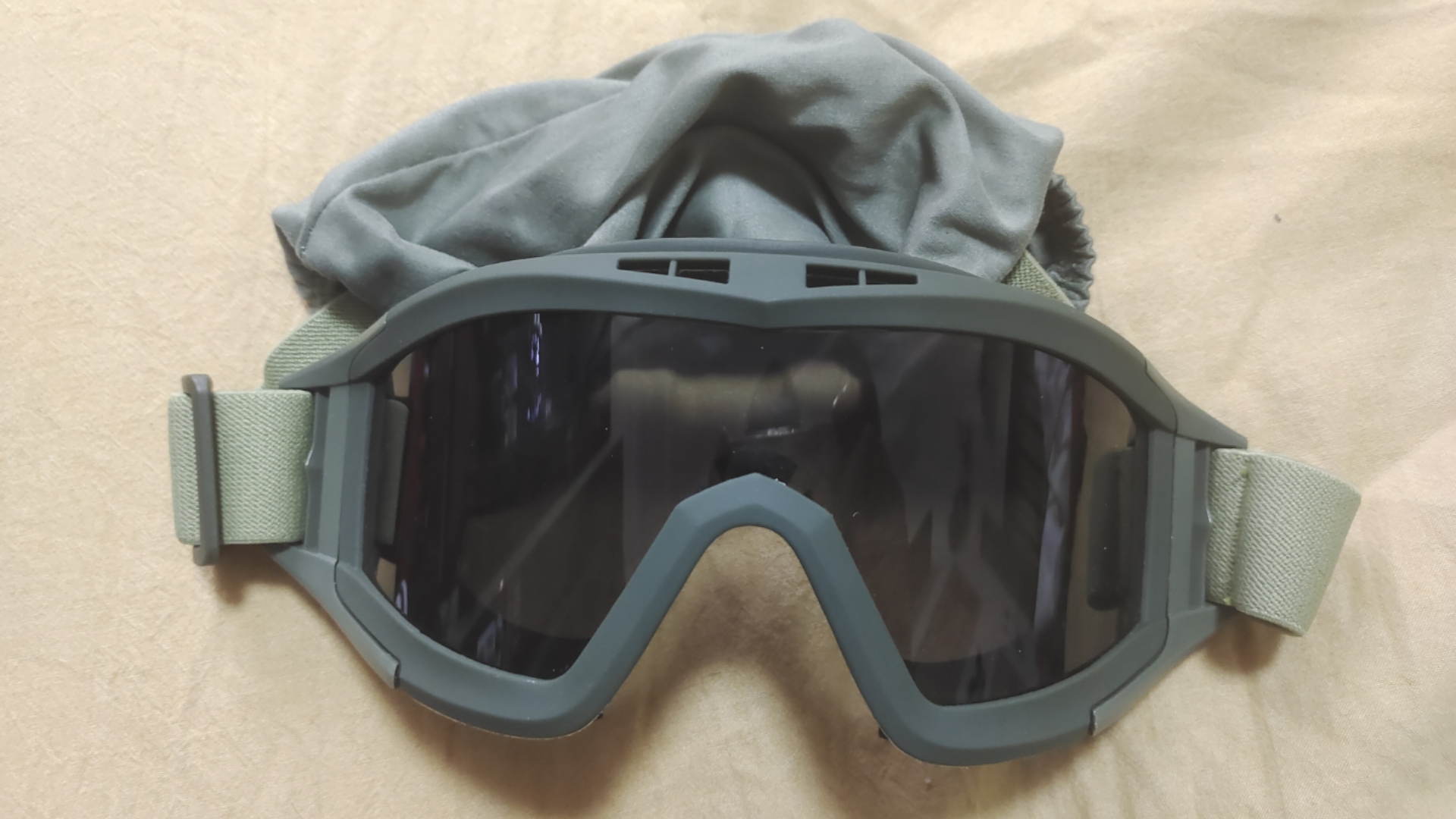 军宅测评25:战术护目镜