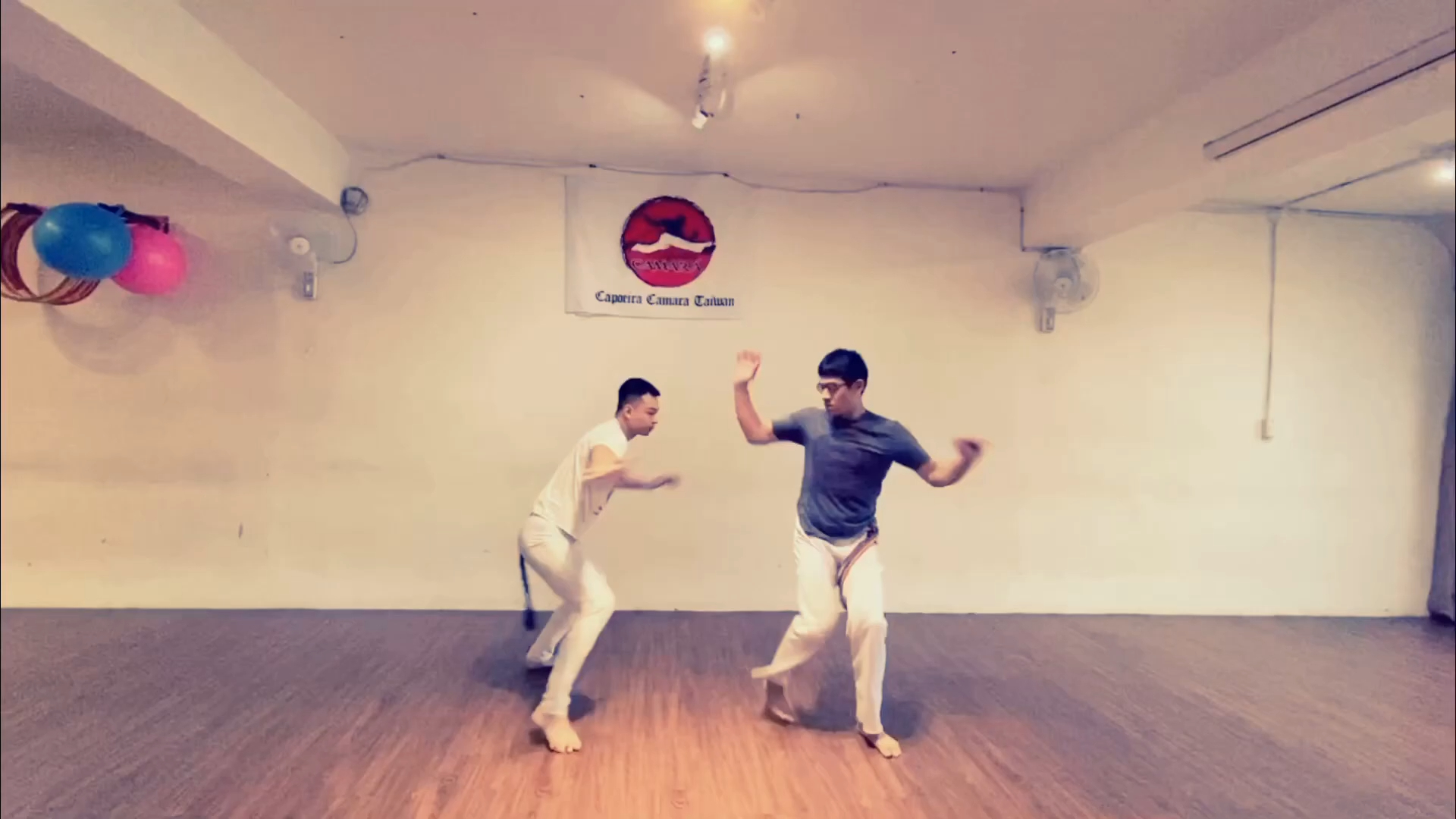 [卡波耶拉教學示範] - 022 - 第15課 - vingativa的capoeira(卡波耶拉