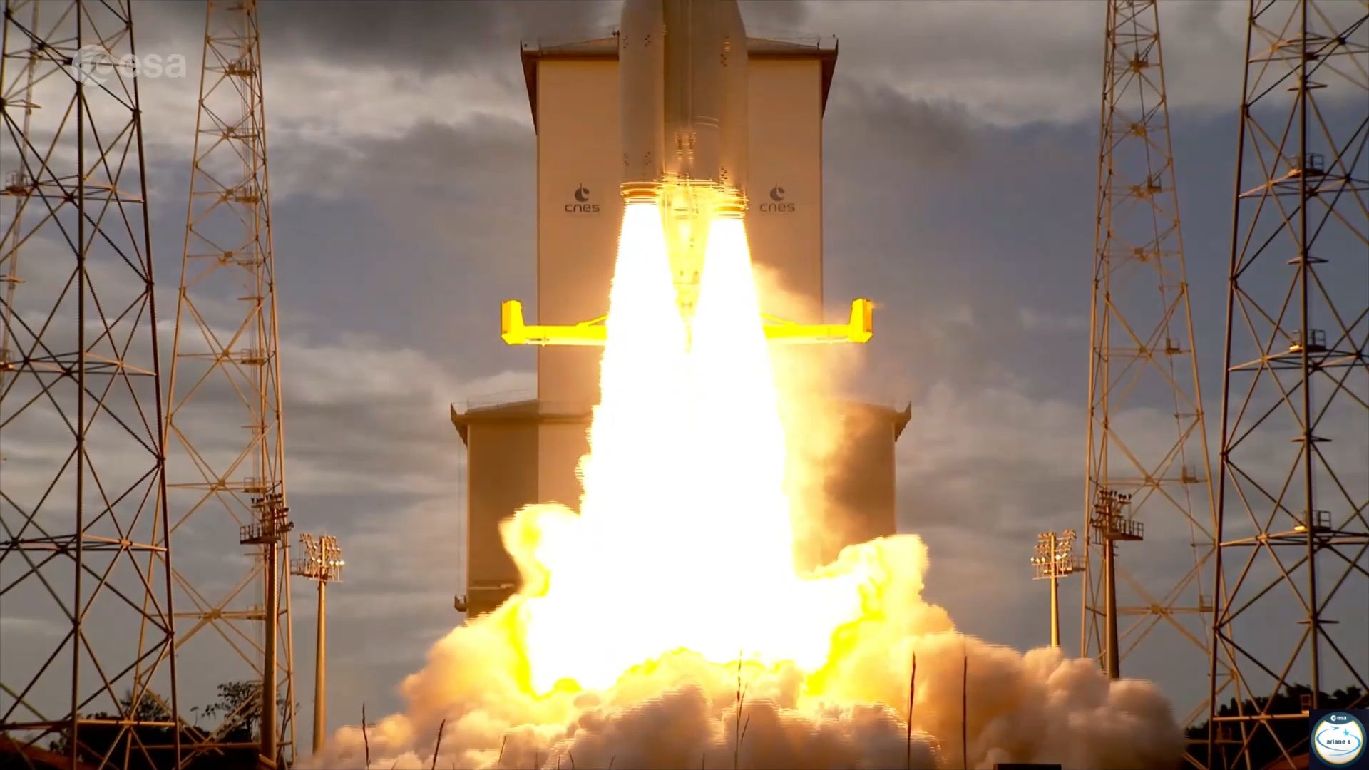 【ariane 6 mission】阿丽亚娜6号运载火箭首飞多机位拍摄高清镜头