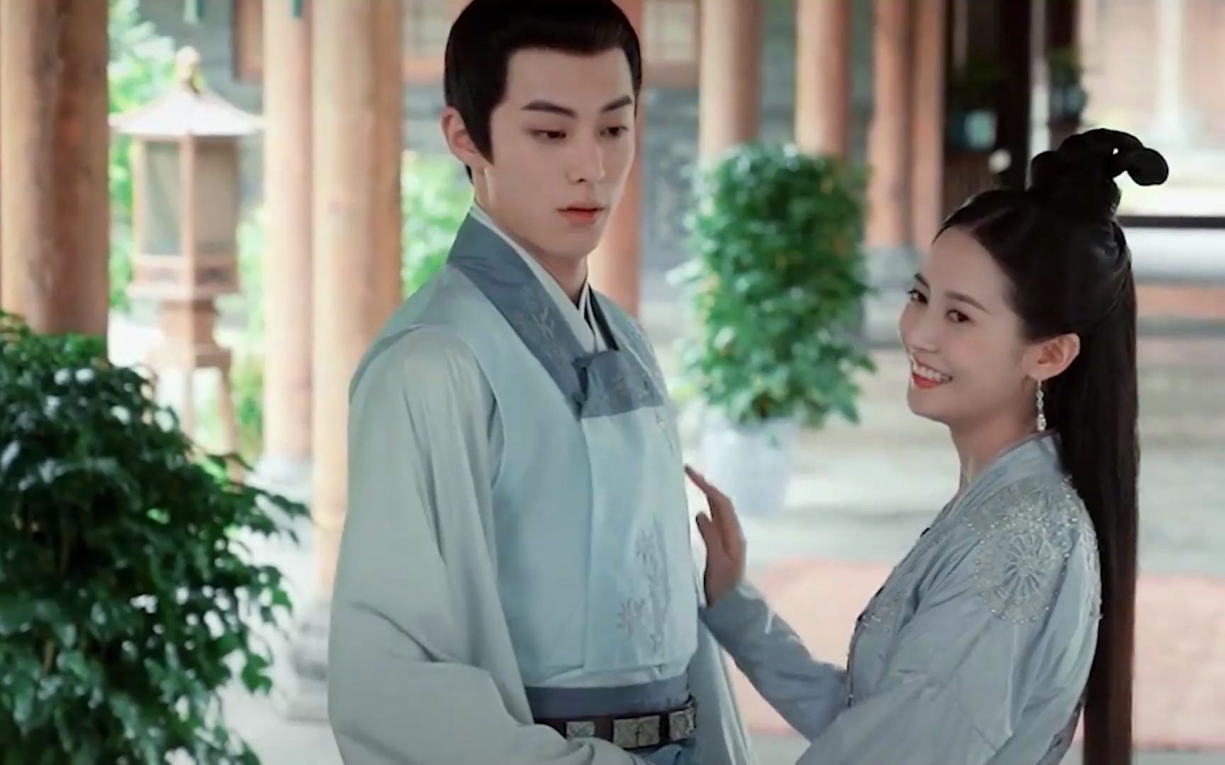 陈钰琪片场教方言,王鹤棣把精髓拿捏得很准,导演:放过我吧!