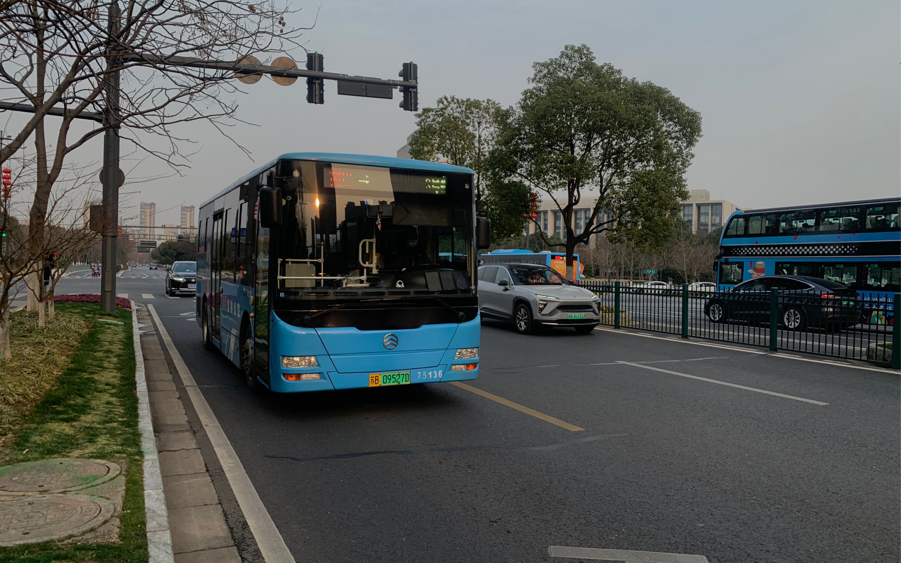 【恭祝各位新年快乐】【无锡公交41】微巴3号线-观山路(南湖大道)全程