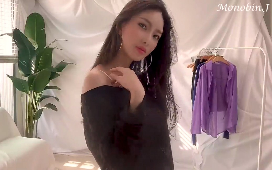 show韩国美女换装秀针织编织开衫透视时尚