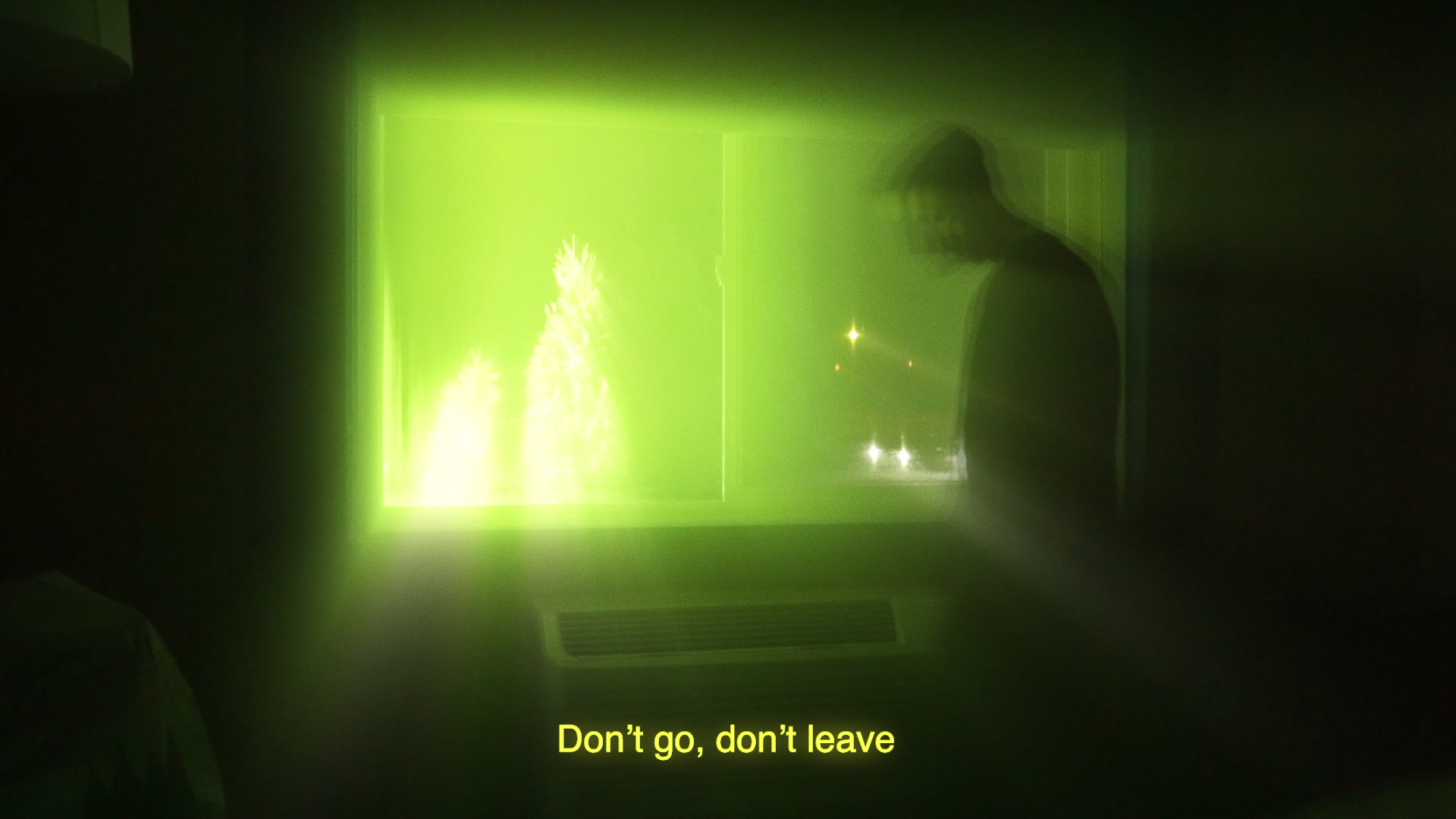 [图]Don't Go, Don't Leave-Hayd