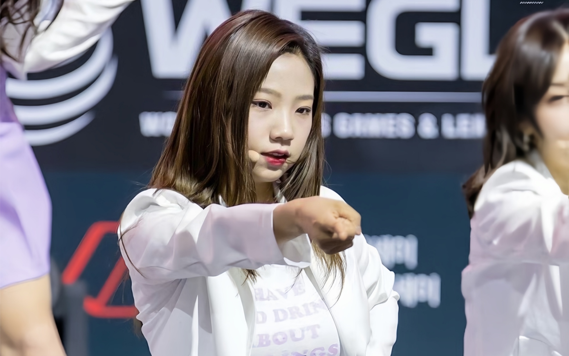 171116 g-star 2017 釜山国际游戏展会 happy李夏天4k饭拍直拍