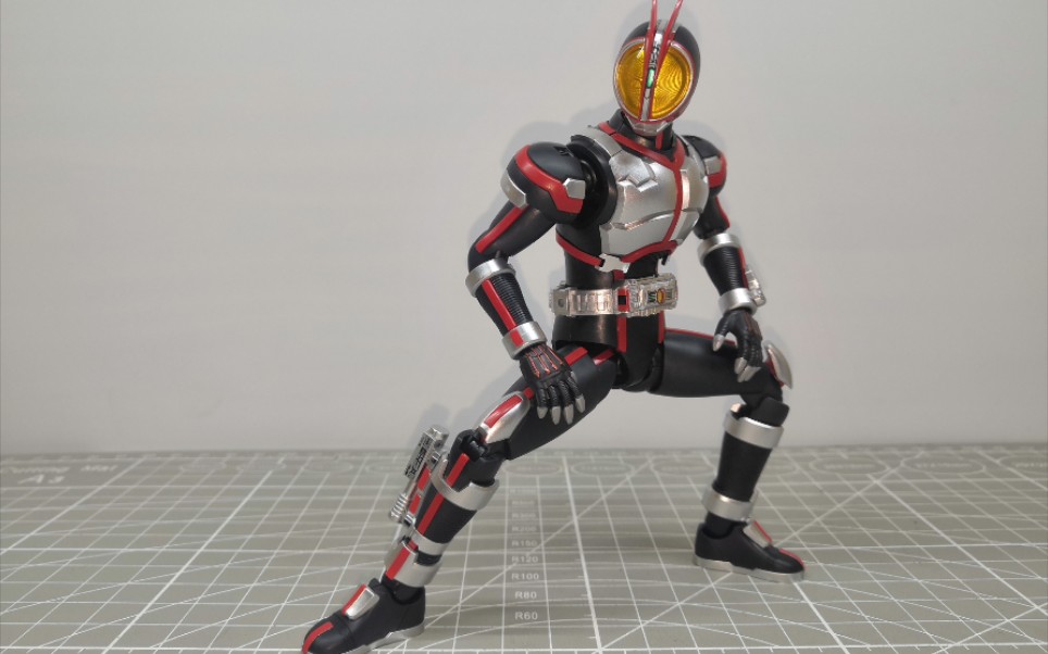 万代figurerisestandard假面骑士faiz拼装过程