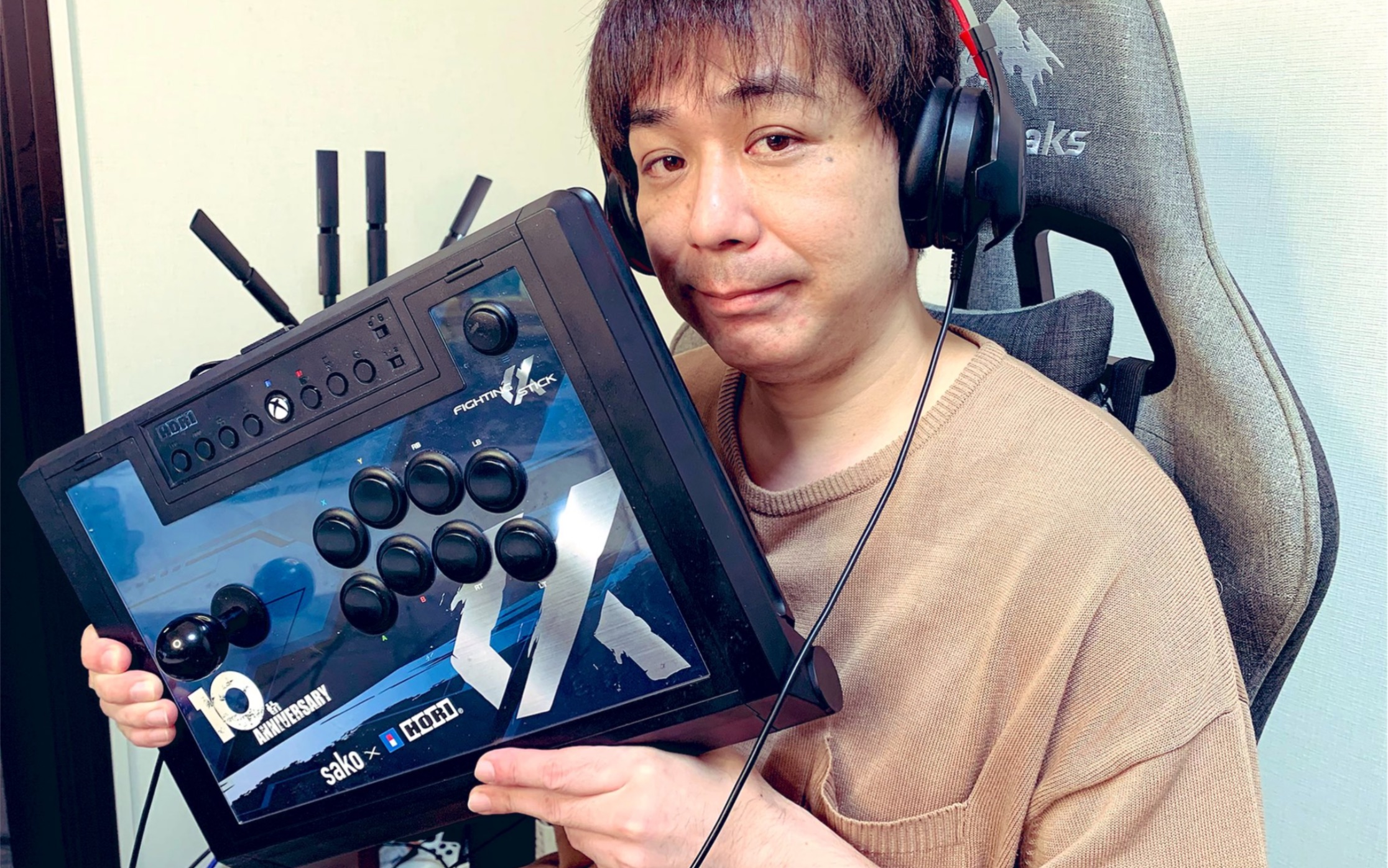 Hori 新款格斗摇杆 Fighting Stick 獵𛆦𕋨“”哩哔哩bilibili