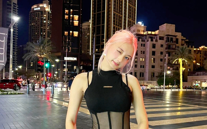 这个中越混血不仅甜妹还很火辣的美女出生在中国