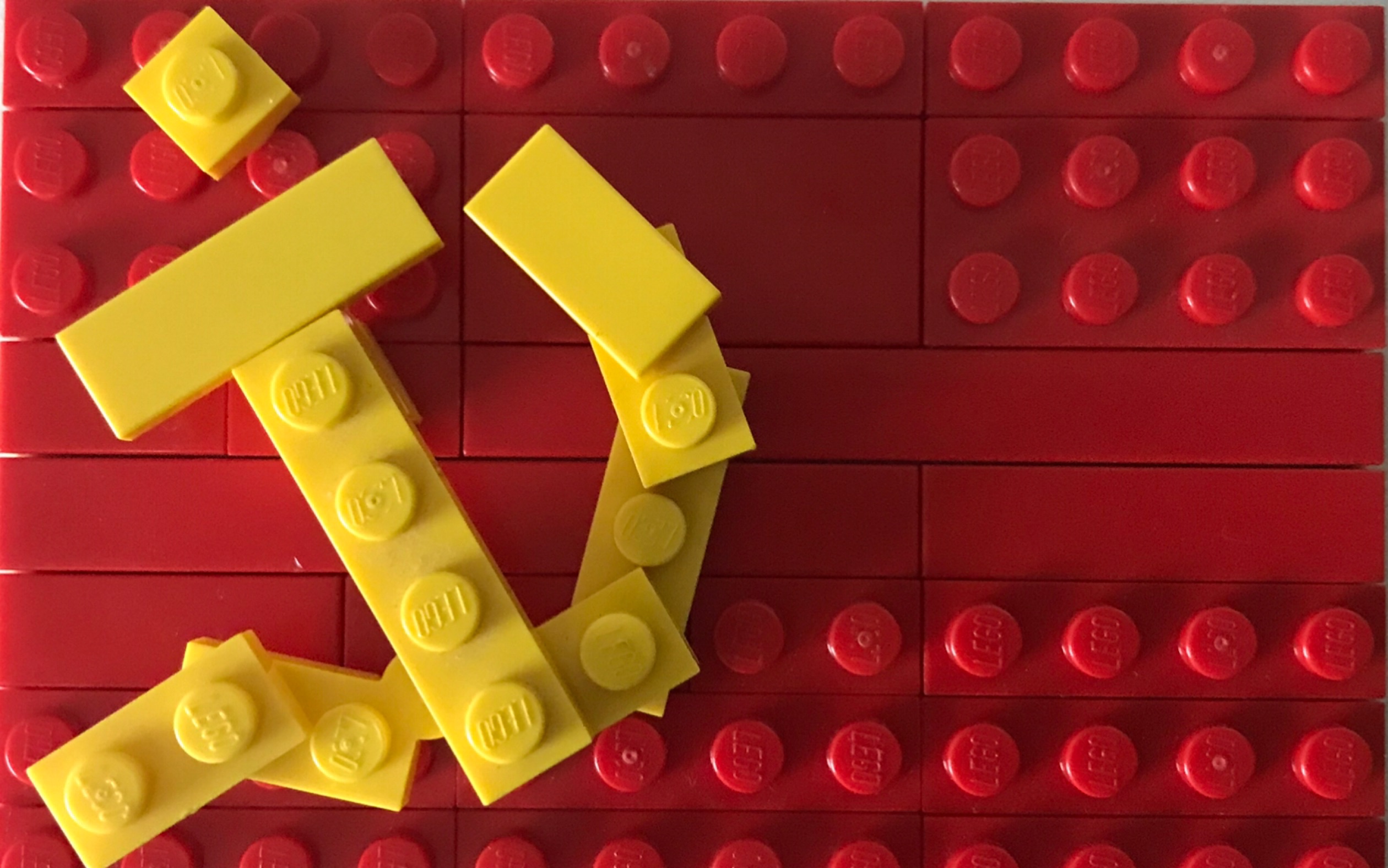 如何用乐高做一面苏联国旗