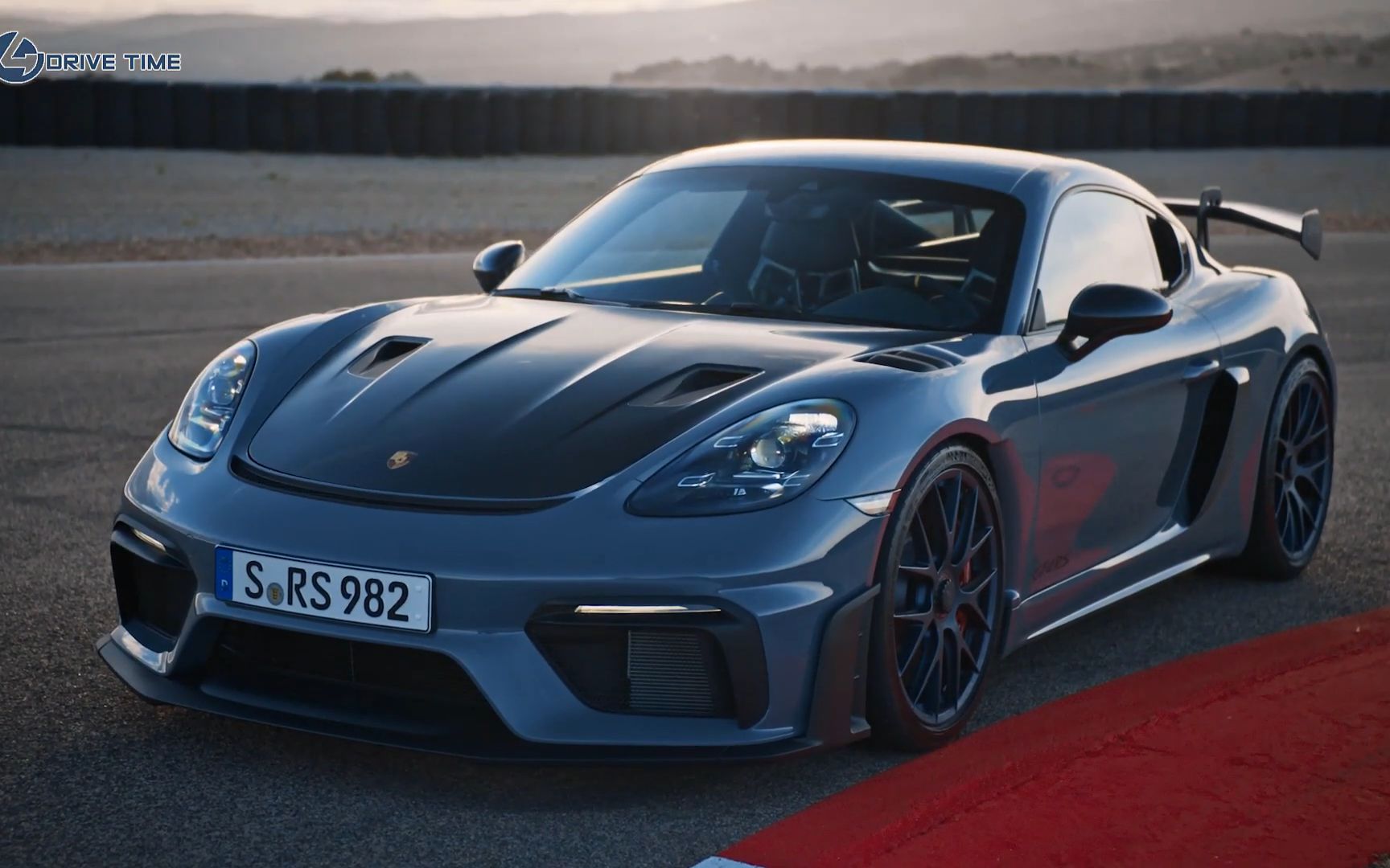 【新车展望】2022 保时捷 718 cayman gt4rs