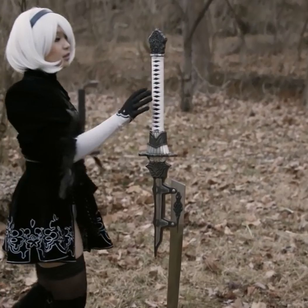 『ニール：機械紀元』2 Bお姉さん Cosplay ロールプレイング 古兵器武具 ニール：機械紀元』2 Bお姉さん Cosplay ロールプレイング 古