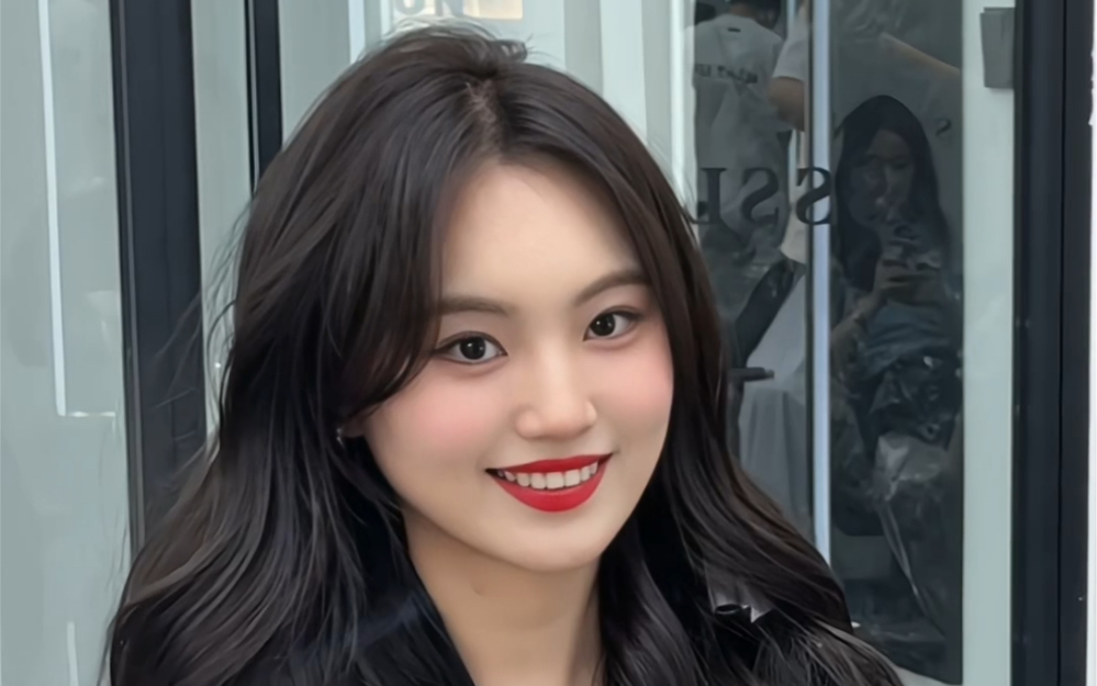 方圆脸女生的天莱发型