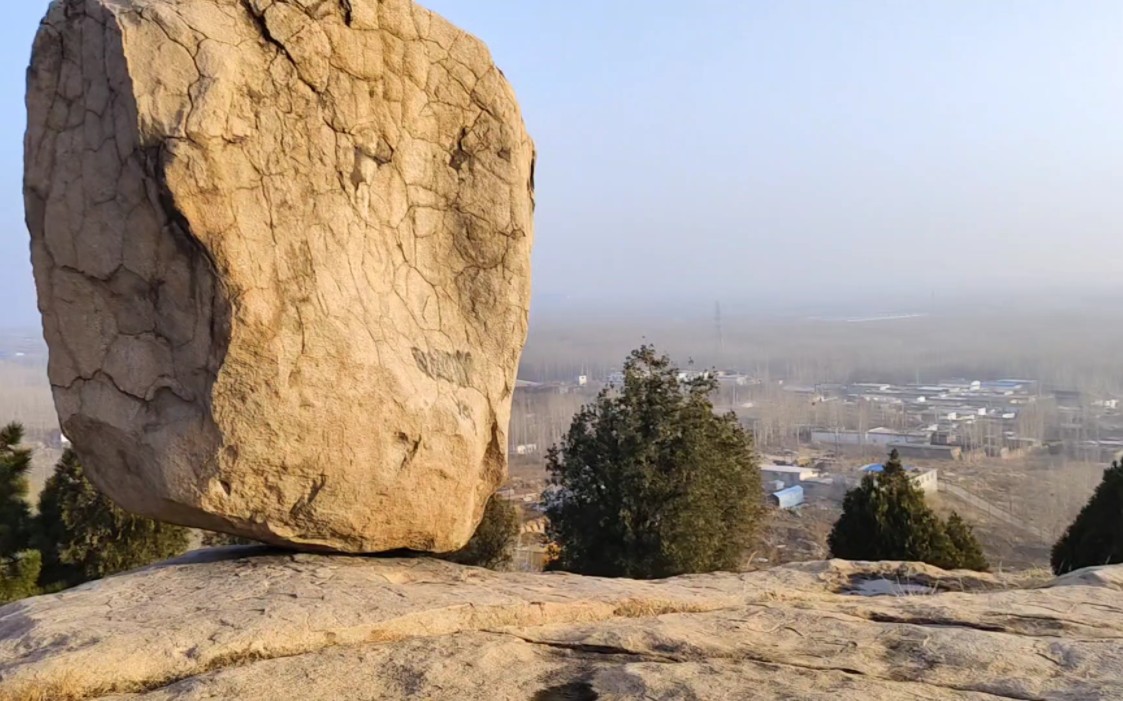 神奇的自然垛子石