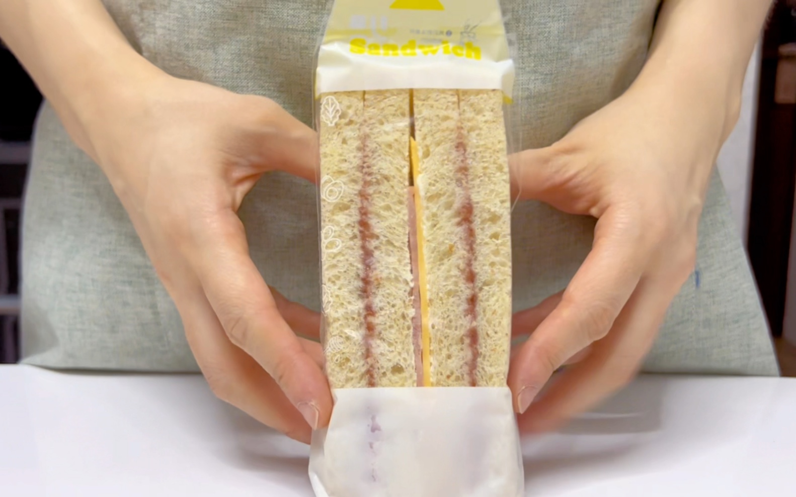 不用开火的超快手果酱三明治