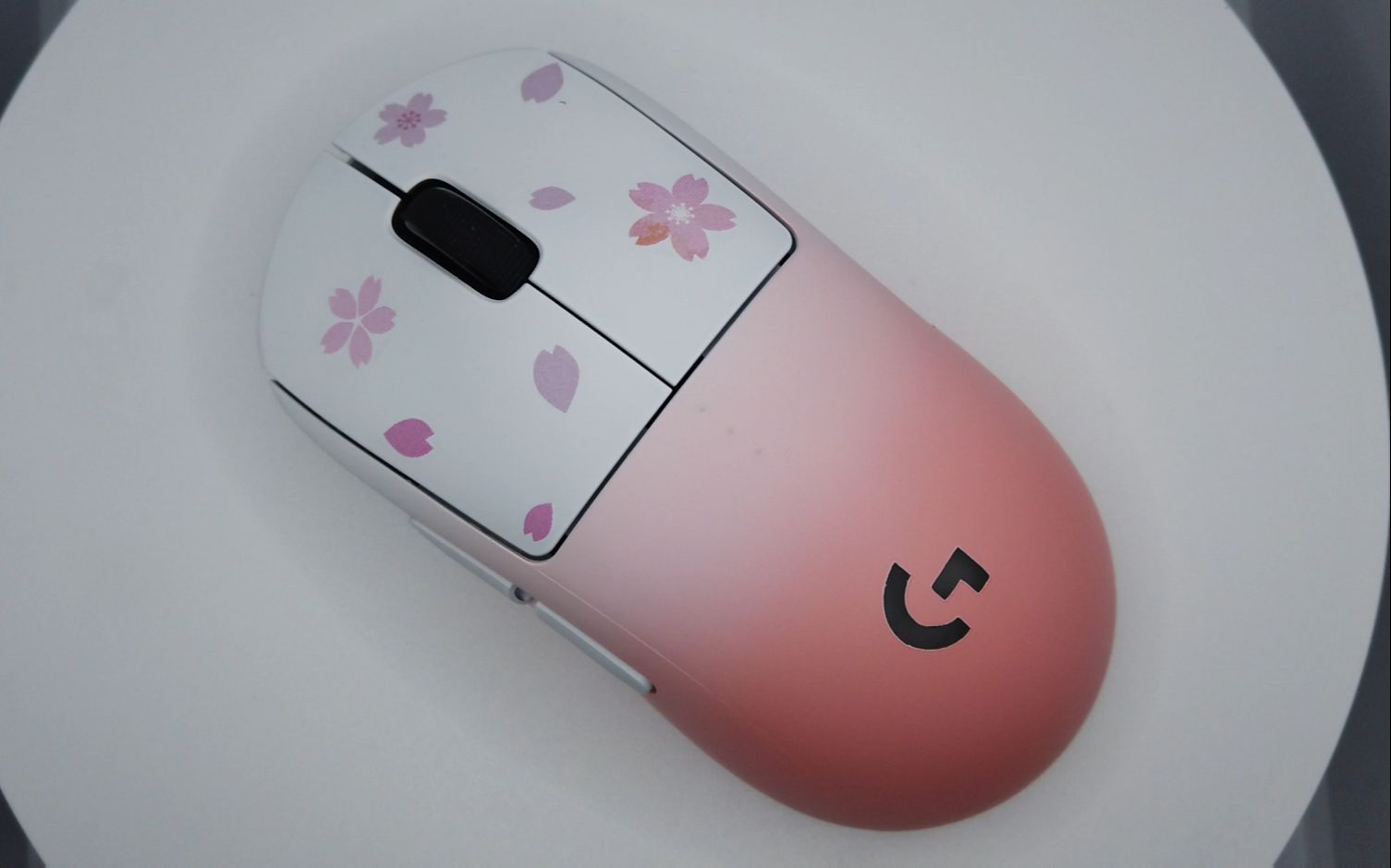 罗技gpw 鼠标改色 樱花配色 粉粉嫩嫩谁不爱呢