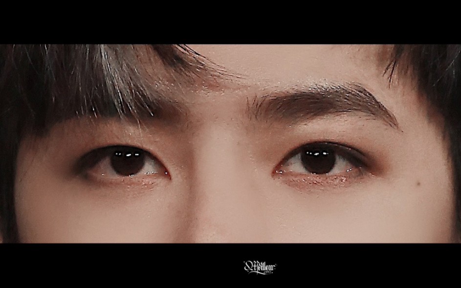 【王一博挑眉杀】  啵子哥的挑眉杀