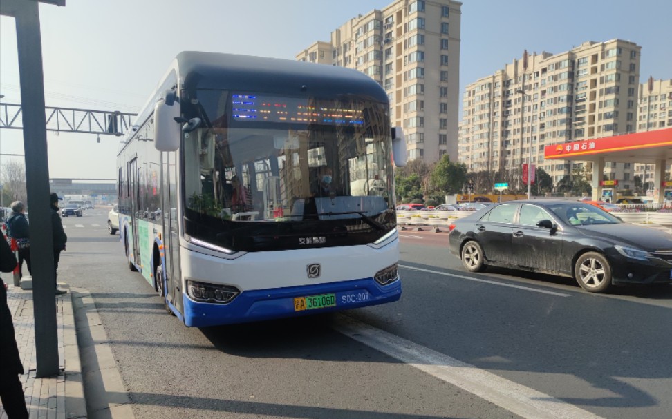 上海公交奉贤3路新车10m白金刚随拍
